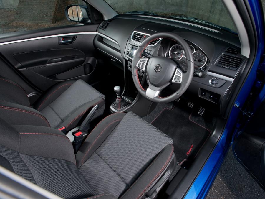  Suzuki Swift Sport 5-Door 2013 года  (UK) (фото 3 из 27)